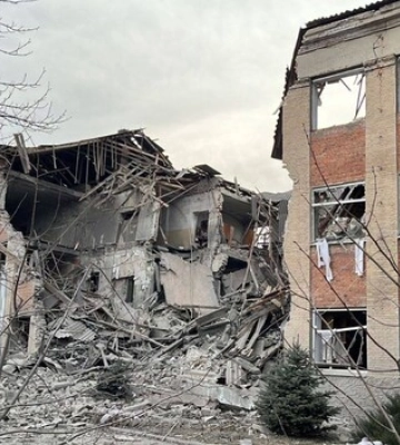Рашисти масовано обстрілюють населені пункти області вздовж усієї лінії зіткнення на Харківщині, - ОВА