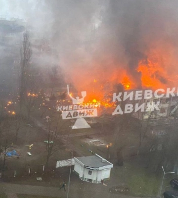 Возле детского сада в Броварах рухнул вертолет. Есть погибшие