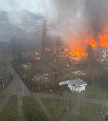 Падение вертолета в Броварах: Предварительно известно о 3 погибших и 5 пострадавших. ФОТО