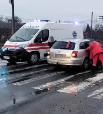У Рівному в ДТП травмувалась 80-річна пенсіонерка