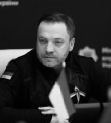 &quot;Величезна втрата для рідних та України&quot; - Стефанчук про загибель керівництва МВС