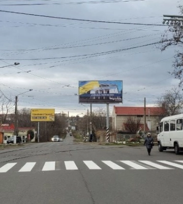 В Одесі убезпечили ще вісім пішохідних переходів