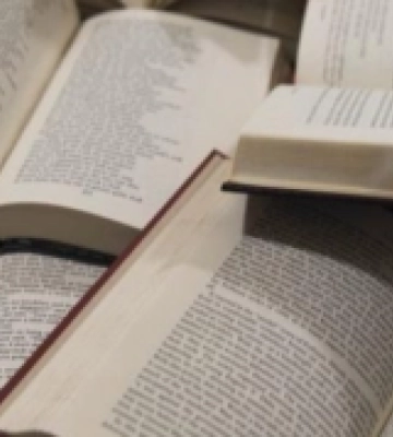 В Ужгороді розпочали збір російськомовних книг
