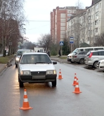 У Луцьку під колеса ВАЗу потрапила 42-річна пішохідка 
