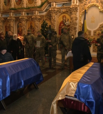 У Полтаві провели в останню путь двох українських воїнів