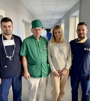 Львівські хірурги врятували 41-річну породіллю, яка втратила два літри крові