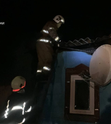 На Сумщині рятувальники двічі ліквідовували загоряння житлових будинків