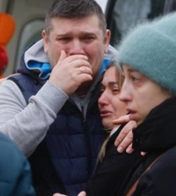 Мужчина потерял дочь и жену: детали страшной трагедии при крушении вертолета в Броварах