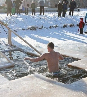 На море не можна: в Одесі на Водохреще купання проходитимуть лише у храмах