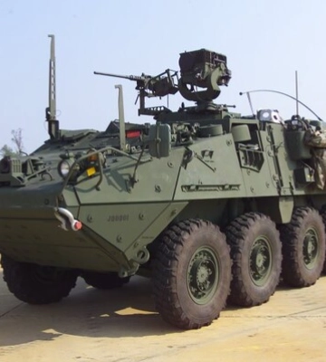 США можуть включити бронемашини Stryker і снаряди GLSDB у новий пакет допомоги Україні – Politico