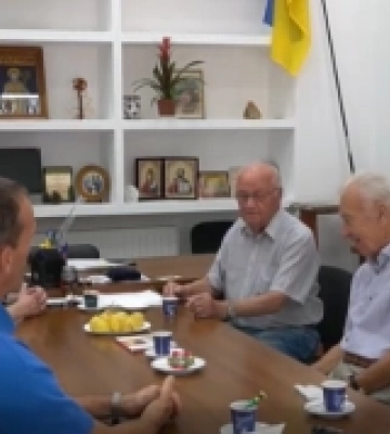 Почесні громадяни Мукачева перерахували ЗСУ майже 500 тисяч гривень