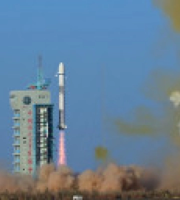 Китай відправив у космос три нових супутники для перевірки технологій на орбіті