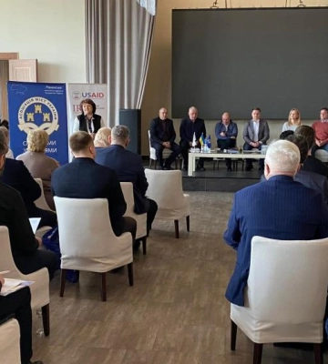 Розвиток громад Рівненщини під час війни та після перемоги – обговорили експерти спільно з членами Асоціації міст України (ФОТО, ВІДЕО) Розвиток громад Рівненщини під час війни та після перемоги – обговорили експерти спільно з членами Асоціації міст України (ФОТО, ВІДЕО)