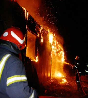 Поблизу Львова внаслідок пожежі у будинку загинув 70-річний чоловік
