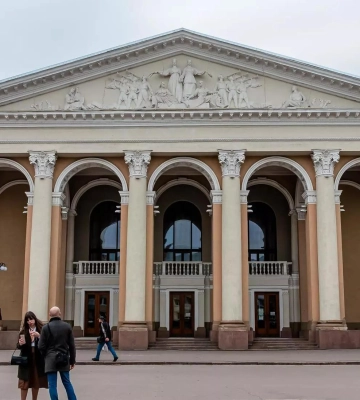 Полтавський театр Гоголя оприлюднив репертуар на лютий