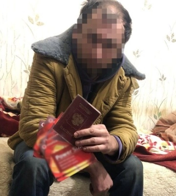 На Харківщині затримали чоловіка, який разом з росіянами обкрадав односельців
