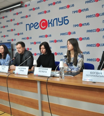 Забудовник отримав гроші та щез: 40 сімей стали жертвами шахрайської схеми у селі Зубра біля Львова