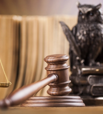В Києві судитимуть керівництво компанії з надання комунальних послуг: вимагали від клієнта хабар за підключення