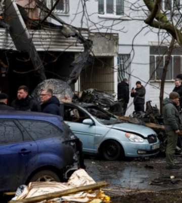 Авиакрушение в Броварах: появилось видео первых минут после падения вертолета
