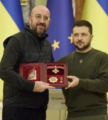 Зеленський нагородив орденом «За заслуги» очільника Євроради Шарля Мішеля