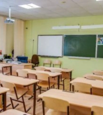 Мовний омбудсмен виявив порушення законів про мову в школах на Закарпатті