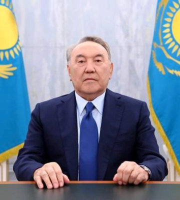 Експрезиденту Казахстану Назарбаєву зробили операцію на серці Експрезиденту Казахстану Назарбаєву зробили операцію на серці