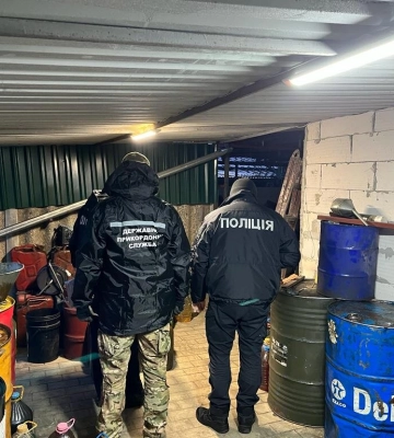 На Одещині знайшли понад шість тонн дизеля, яке могли вкрасти з суден в Ізмаїльському порту — ДПСУ