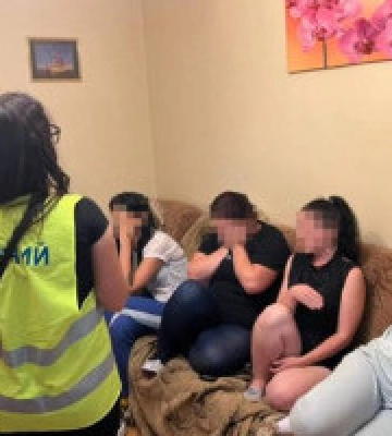 У Києві судитимуть учасниць ОЗГ, які утримували місця розпусти