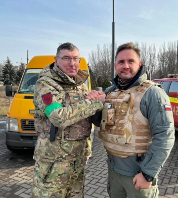 Багато техніки та «гуманітарки»: до Бахмута та Краматорська вирушили «посилки» з Польщі