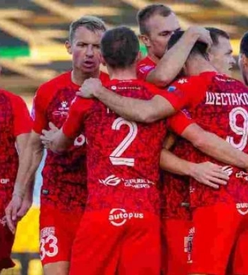 За Верес хочуть грати сотні футболістів