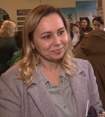 Під час шкільного ярмарку у Луцьку зібрали понад 70 тисяч гривень на авто для ЗСУ