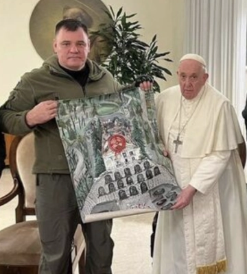 Картину про трагедію Маріуполя передали Папі Римському