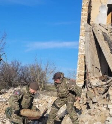 У школі на Херсонщині виявили не розірвані касетні боєприпаси, - поліція