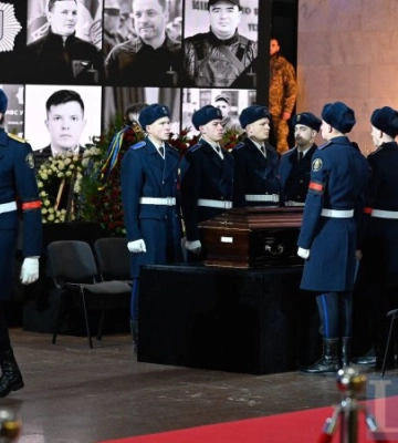 У Києві попрощалися із загиблими в Броварах керівниками та посадовцями МВС