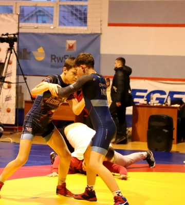 Чемпіонат України з греко-римської, вільної та жіночої боротьби проходить на Закарпатті (ФОТО)