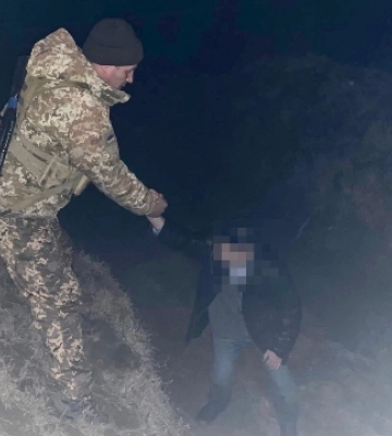 На Одещині чоловік мало не загинув під час спроби незаконно перетнути кордон