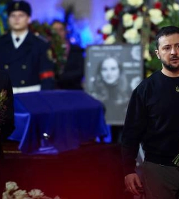 Боль переполняет сердце, – Зеленский опубликовал кадры прощания с руководством МВД