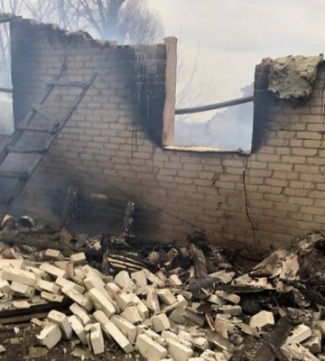 Окупанти потужно вдарили по Сумщині: є поранені 