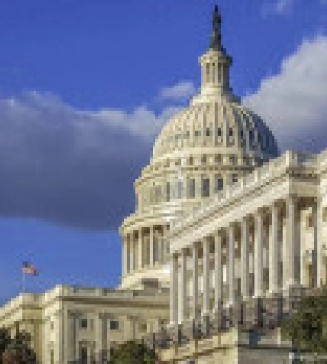 В США противники помощи Украине сорвали встречу конгрессвумен с избирателями