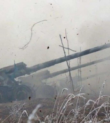 Російські війська зі ствольної артилерії обстріляли Нікополь