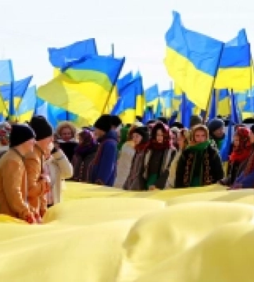 На центральних вулицях Луцька тимчасово призупинять рух транспорту