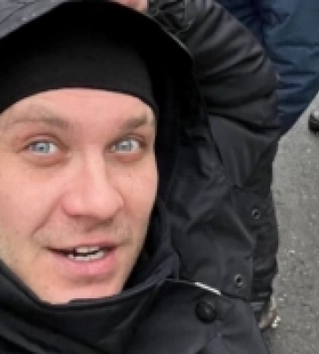 Поліціянти розшукали чоловіка, який заблукав у лісі на Рівненщині