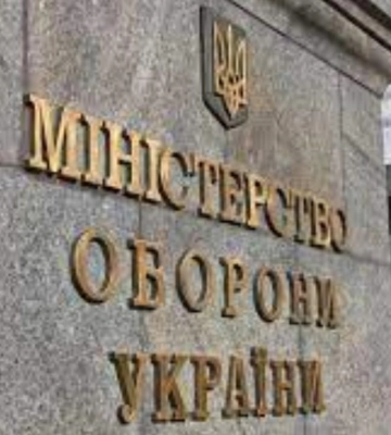 Міністр оборони просить СБУ зайнятись журналістом з Сум