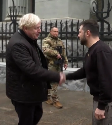 Зеленський зустрівся із Джонсоном. ВIДЕО