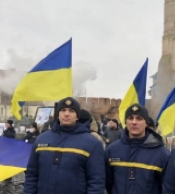 Рятувальники взяли участь в урочистостях до Дня Соборності у Луцьку