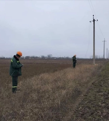 Енергетики з Рівненщини відновлюють світло на деокупованому півдні