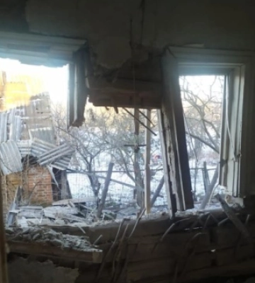 россияне ударили по двум громадам на Сумщине – повреждены дома, школа и клуб