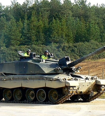 Британія розглядає можливість постачання Україні танків Challenger 2 — ЗМІ