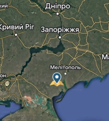 Російські військові будують лінії оборони та риють окопи в Запорізькі області Російські військові будують лінії оборони та риють окопи в Запорізькі області