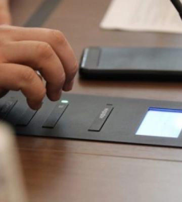 Депутати підтримали участь Першого медоб’єднання в аукціоні з викупу приміщення готелю «Власта»